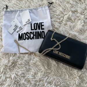 Love Moschino chain purse